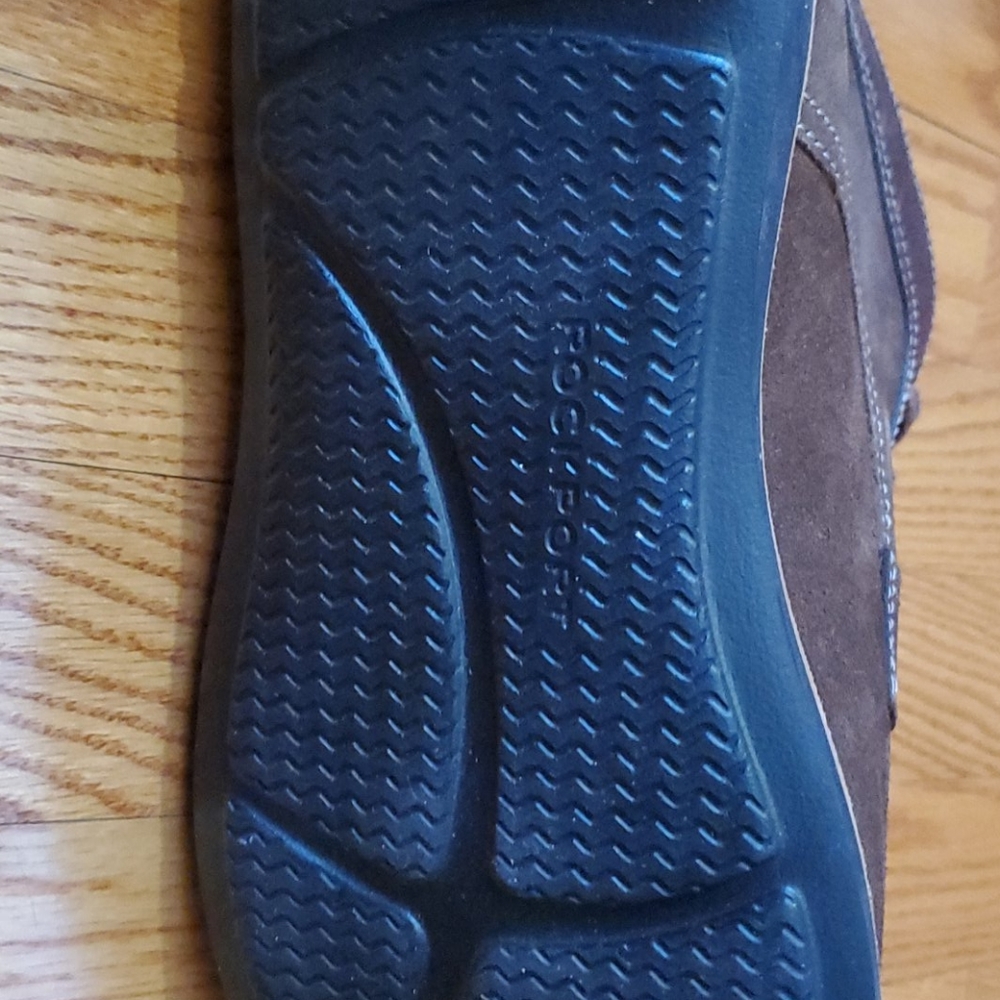 Boots - Picture 2 of 4